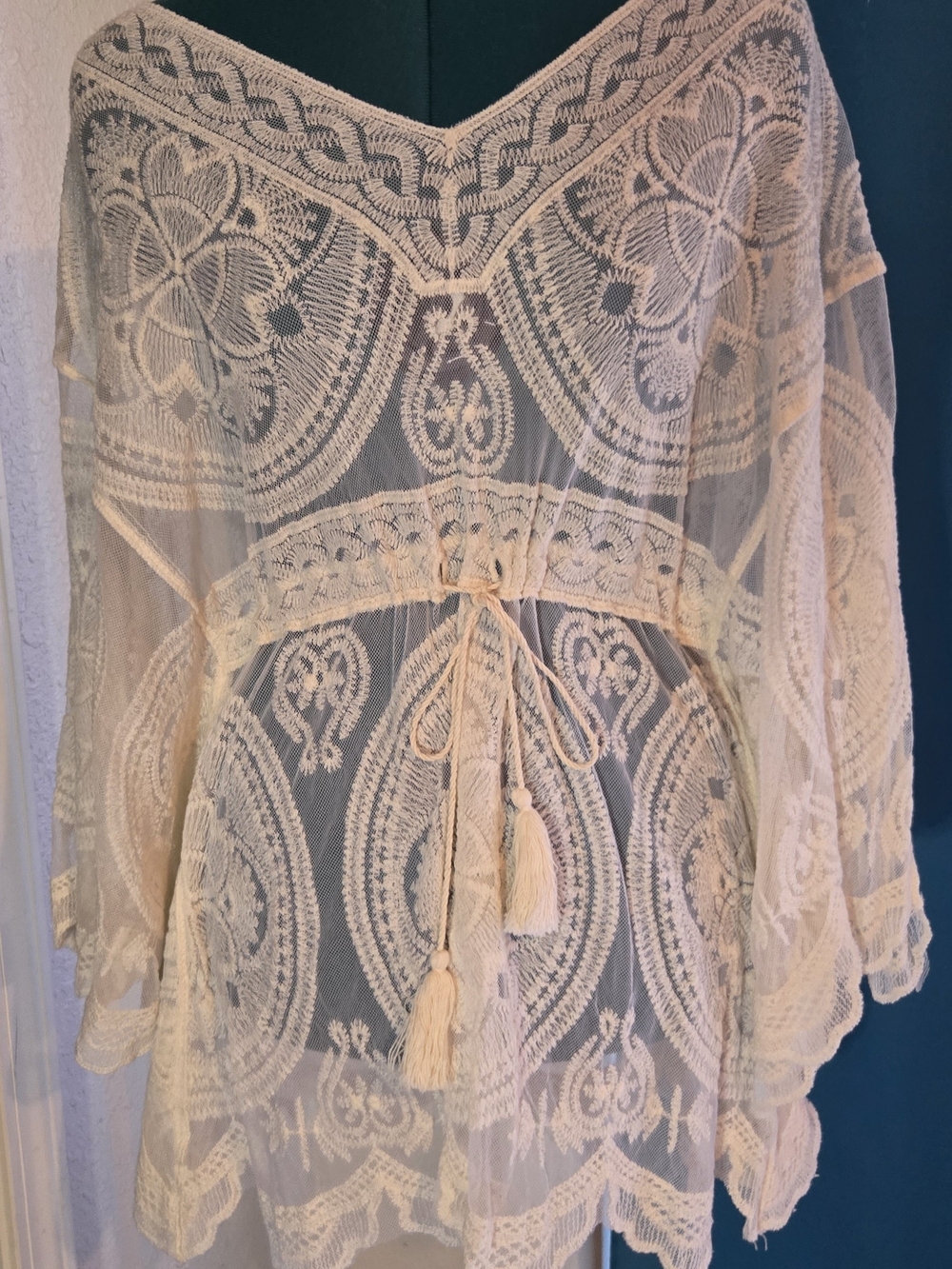Boho Lace Crochet Tie-Waist Peasant Top in Cream